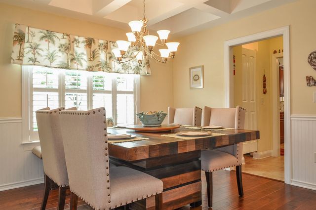 339 Arlington Circle, Murrells Inlet, SC 29576