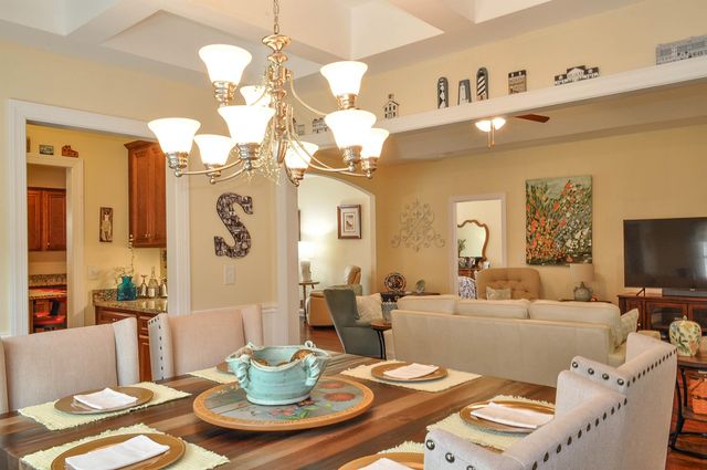 339 Arlington Circle, Murrells Inlet, SC 29576