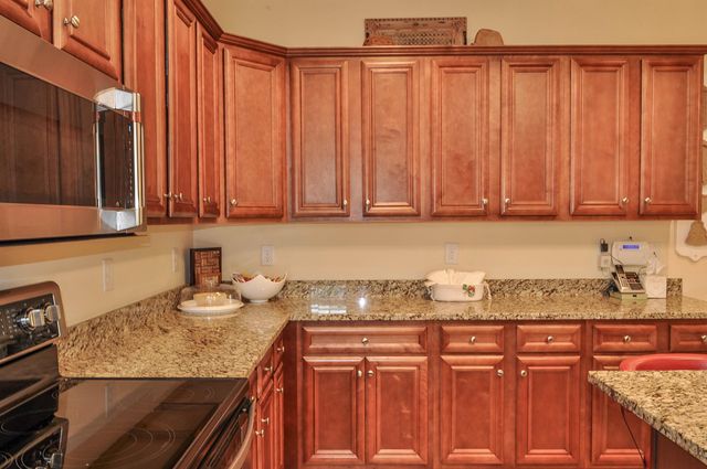 339 Arlington Circle, Murrells Inlet, SC 29576