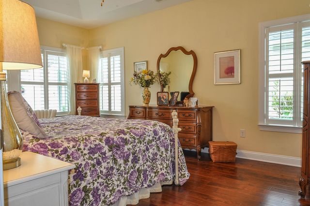 339 Arlington Circle, Murrells Inlet, SC 29576