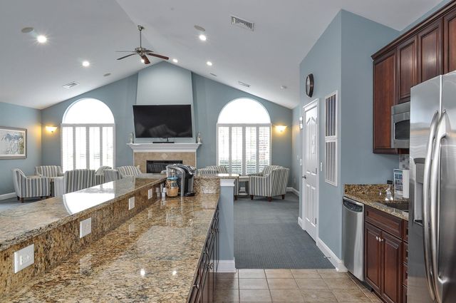 339 Arlington Circle, Murrells Inlet, SC 29576