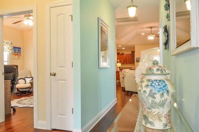 339 Arlington Circle, Murrells Inlet, SC 29576