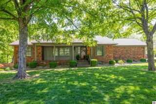 805 S 16th, Murray, KY 42071