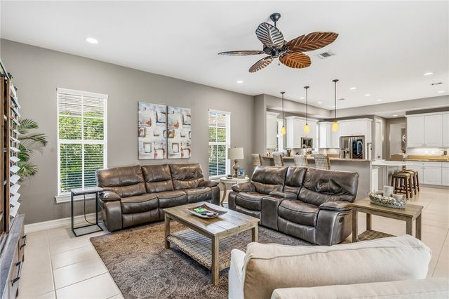 2883 St Barts Square, Vero Beach, FL 32967