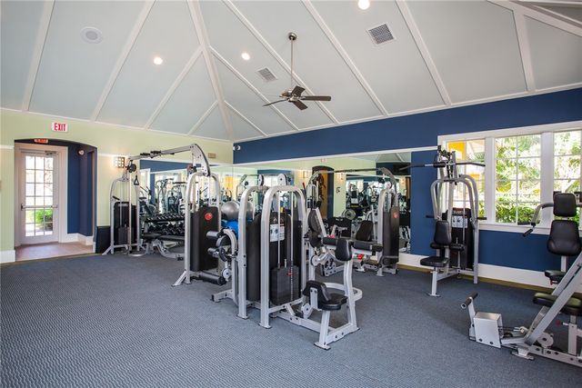 2883 St Barts Square, Vero Beach, FL 32967
