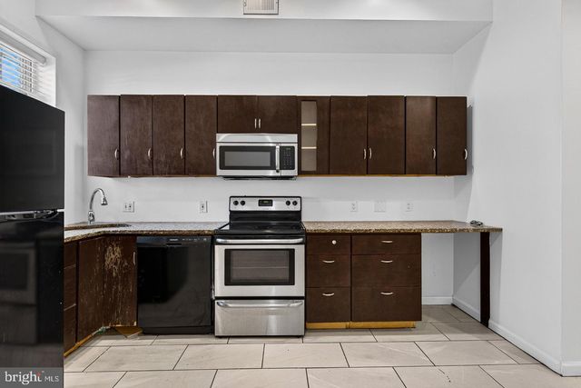1719 RUXTON AVE, Baltimore, MD 21216