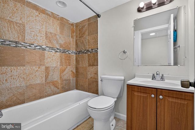 1719 RUXTON AVE, Baltimore, MD 21216