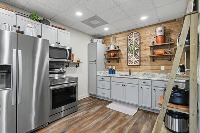 209B N Berrong Street, Hiawassee, GA 30546