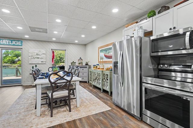 209B N Berrong Street, Hiawassee, GA 30546