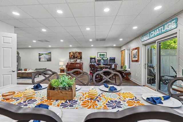 209B N Berrong Street, Hiawassee, GA 30546