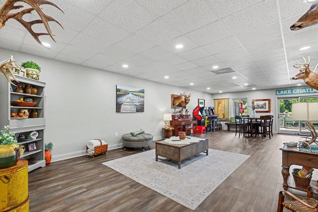209B N Berrong Street, Hiawassee, GA 30546