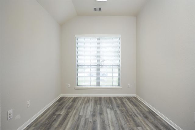 384 De Coster Boulevard, Alvin, TX 77511