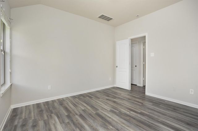 384 De Coster Boulevard, Alvin, TX 77511