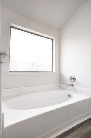 384 De Coster Boulevard, Alvin, TX 77511