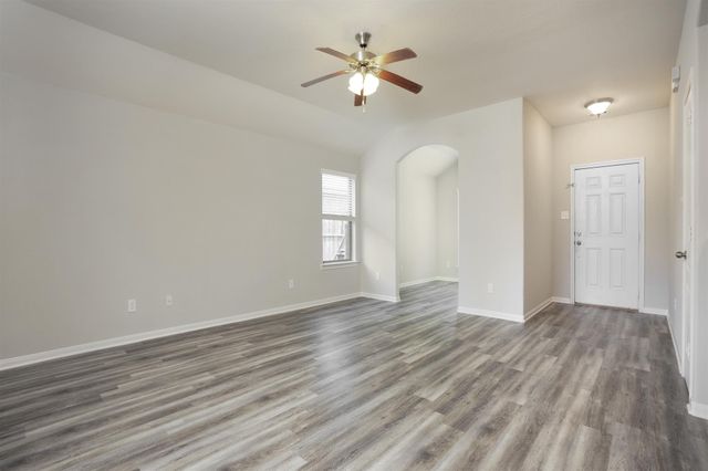 384 De Coster Boulevard, Alvin, TX 77511