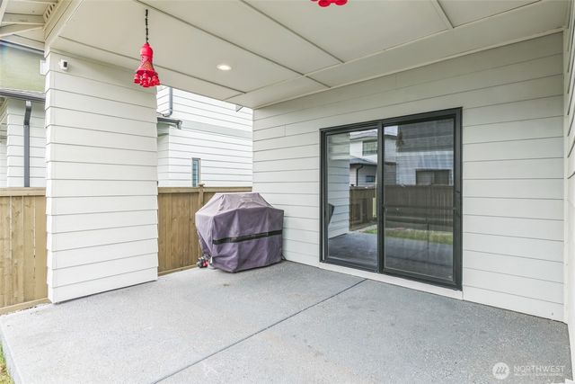 22920 SE Sycamore, Black Diamond, WA 98010