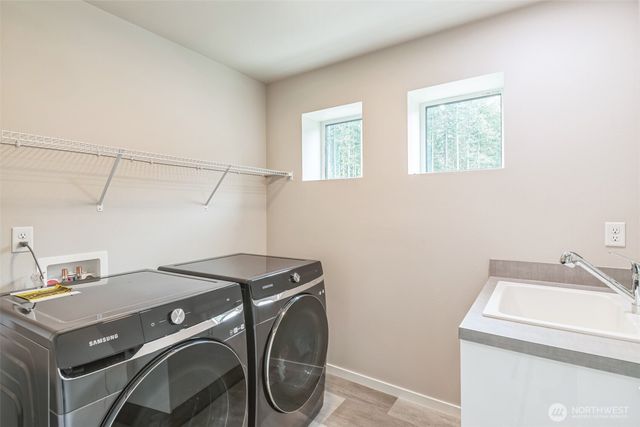 22920 SE Sycamore, Black Diamond, WA 98010