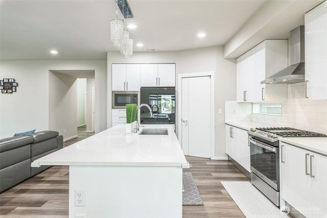 22920 SE Sycamore, Black Diamond, WA 98010