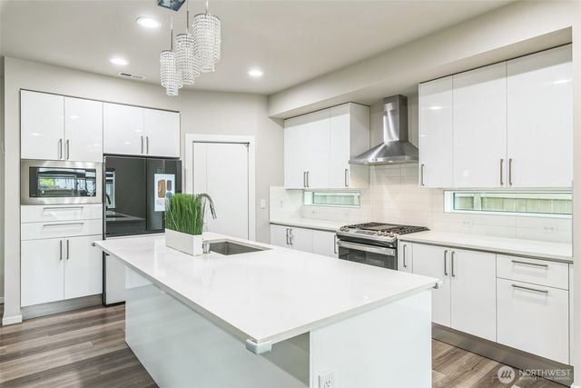 22920 SE Sycamore, Black Diamond, WA 98010