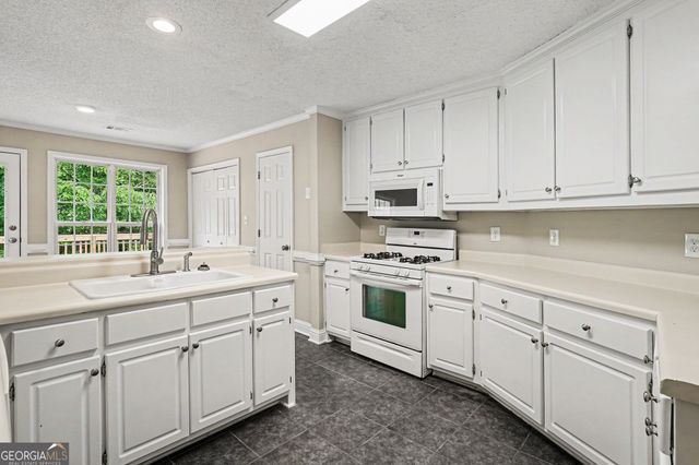 630 Brookgreen Place, Mcdonough, GA 30252