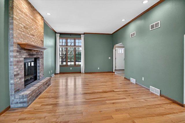 523 Acadia Way, Verona, WI 53593