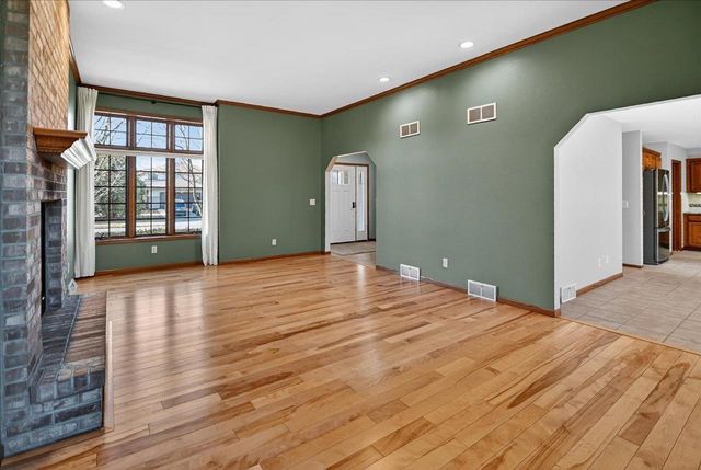 523 Acadia Way, Verona, WI 53593