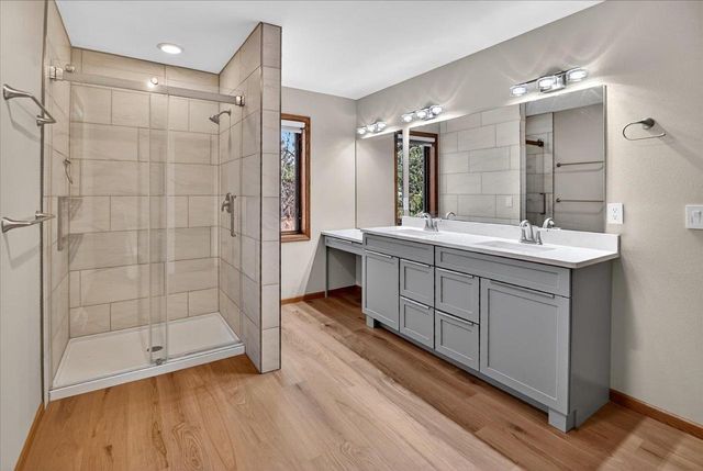 523 Acadia Way, Verona, WI 53593