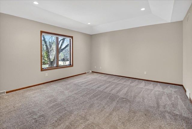 523 Acadia Way, Verona, WI 53593