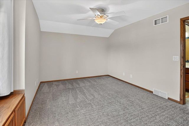 523 Acadia Way, Verona, WI 53593