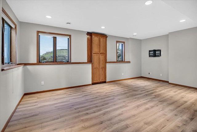 523 Acadia Way, Verona, WI 53593