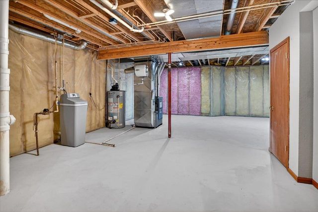 523 Acadia Way, Verona, WI 53593