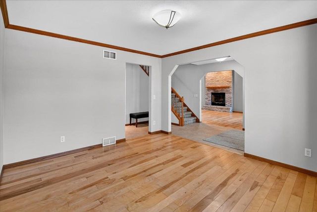 523 Acadia Way, Verona, WI 53593