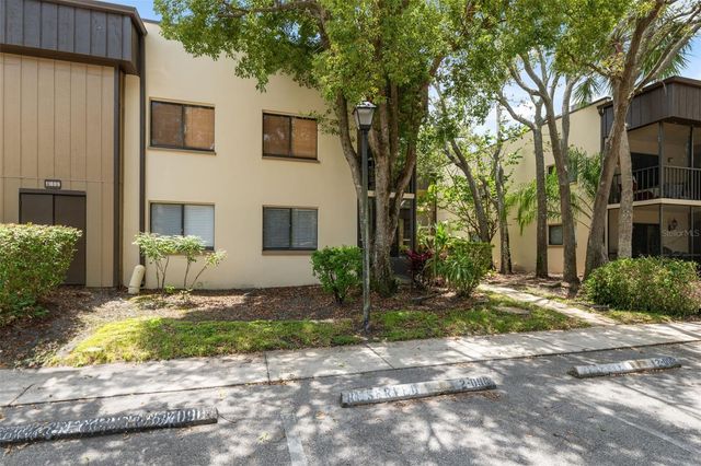 11809 RAINTREE LAKE LANE A, Tampa, FL 33617