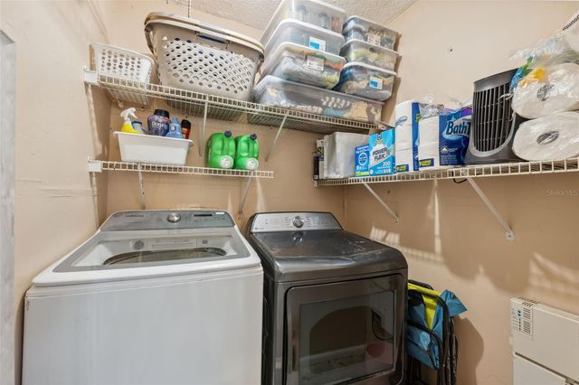 11809 RAINTREE LAKE LANE A, Tampa, FL 33617