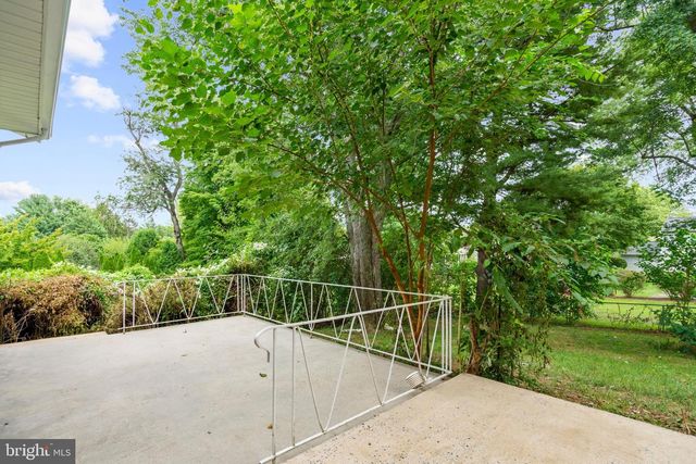 200 GLADE BLVD, Walkersville, MD 21793