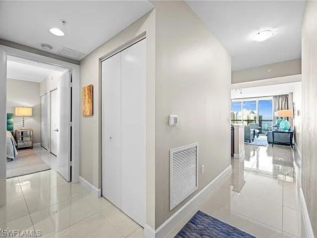 3000 Oasis Grand BLVD 2402, Fort Myers, FL 33916