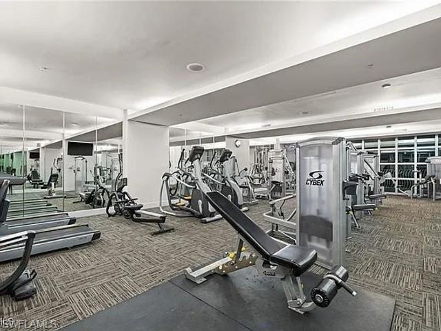 3000 Oasis Grand BLVD 2402, Fort Myers, FL 33916