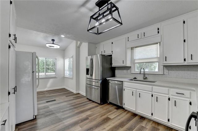1530 Plunketts Road, Buford, GA 30519