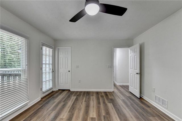 1530 Plunketts Road, Buford, GA 30519