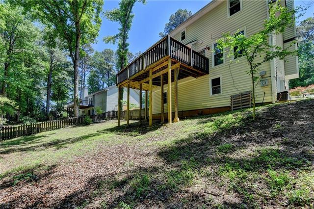 1530 Plunketts Road, Buford, GA 30519