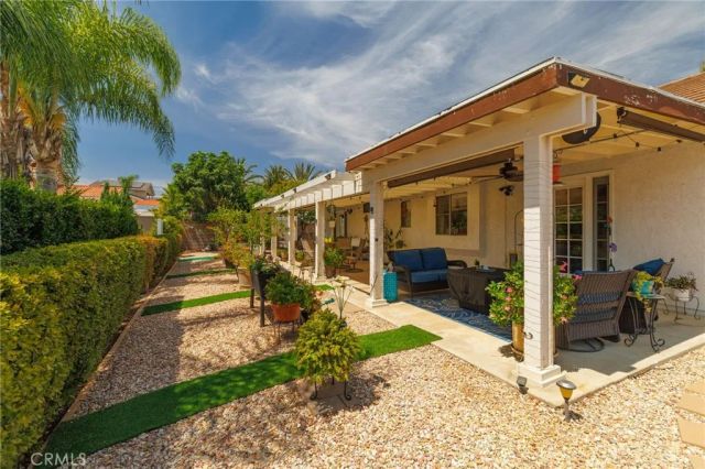 30763 Pyramid Point, Canyon Lake, CA 92587