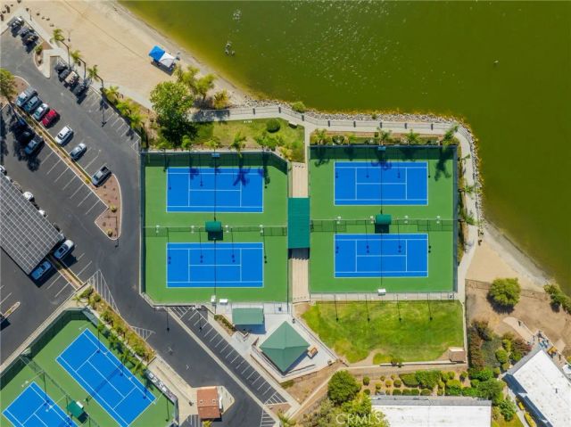 30763 Pyramid Point, Canyon Lake, CA 92587