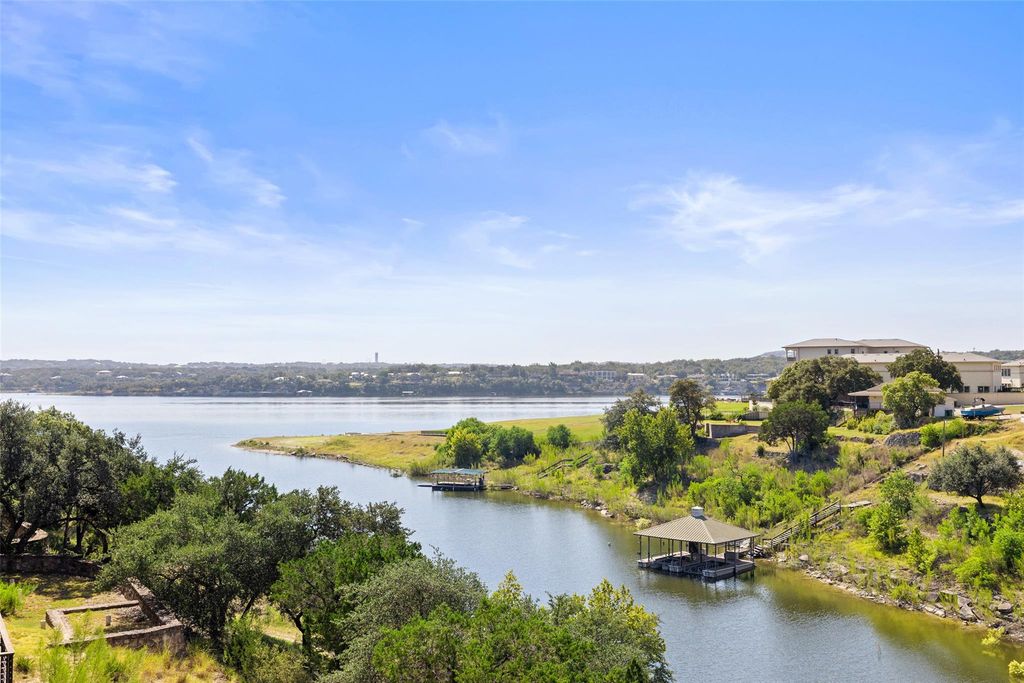 1101 Ivean Pearson RD F208, Lago Vista, TX 78645