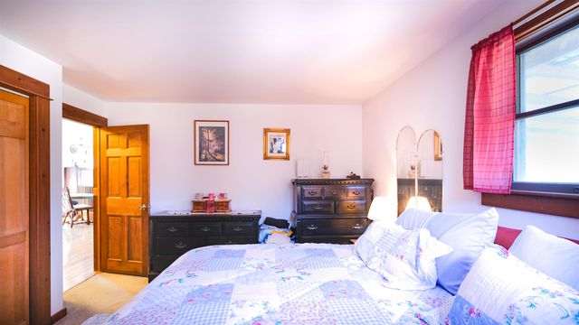 97 Frost Hill Road, Mount Holly, VT 05758