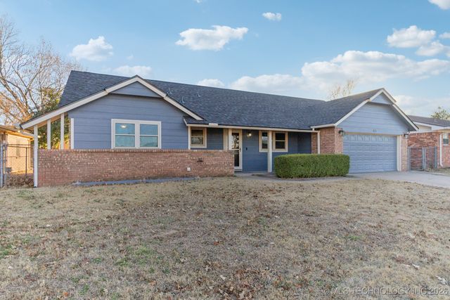 420 E F Street, Jenks, OK 74037