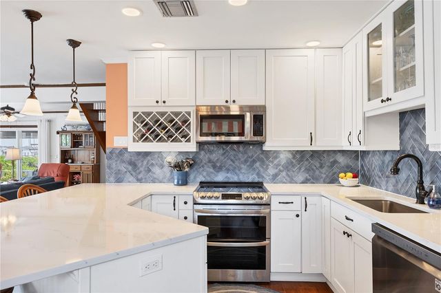 1817 4TH STREET W, Palmetto, FL 34221