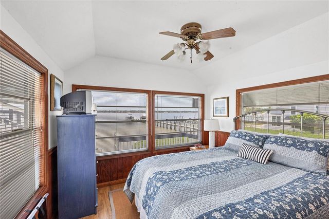 1817 4TH STREET W, Palmetto, FL 34221