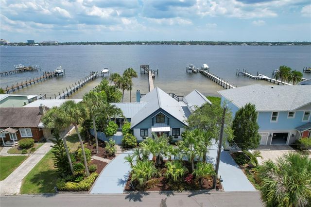 1817 4TH STREET W, Palmetto, FL 34221