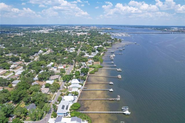 1817 4TH STREET W, Palmetto, FL 34221