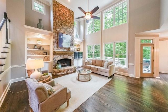 120 Heritage Court, Roswell, GA 30075